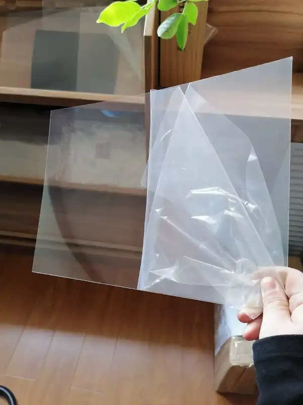  Folha PET transparente para proteção facial contra a COVID-1